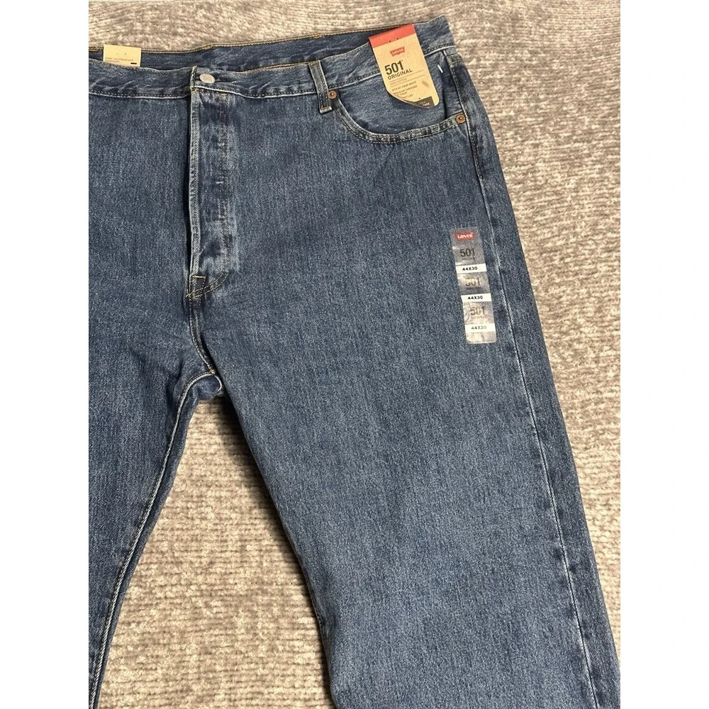 Levi's 501 Jeans Mens 44x30 Blue Denim Button Fly Original Fit Straight Leg NWT